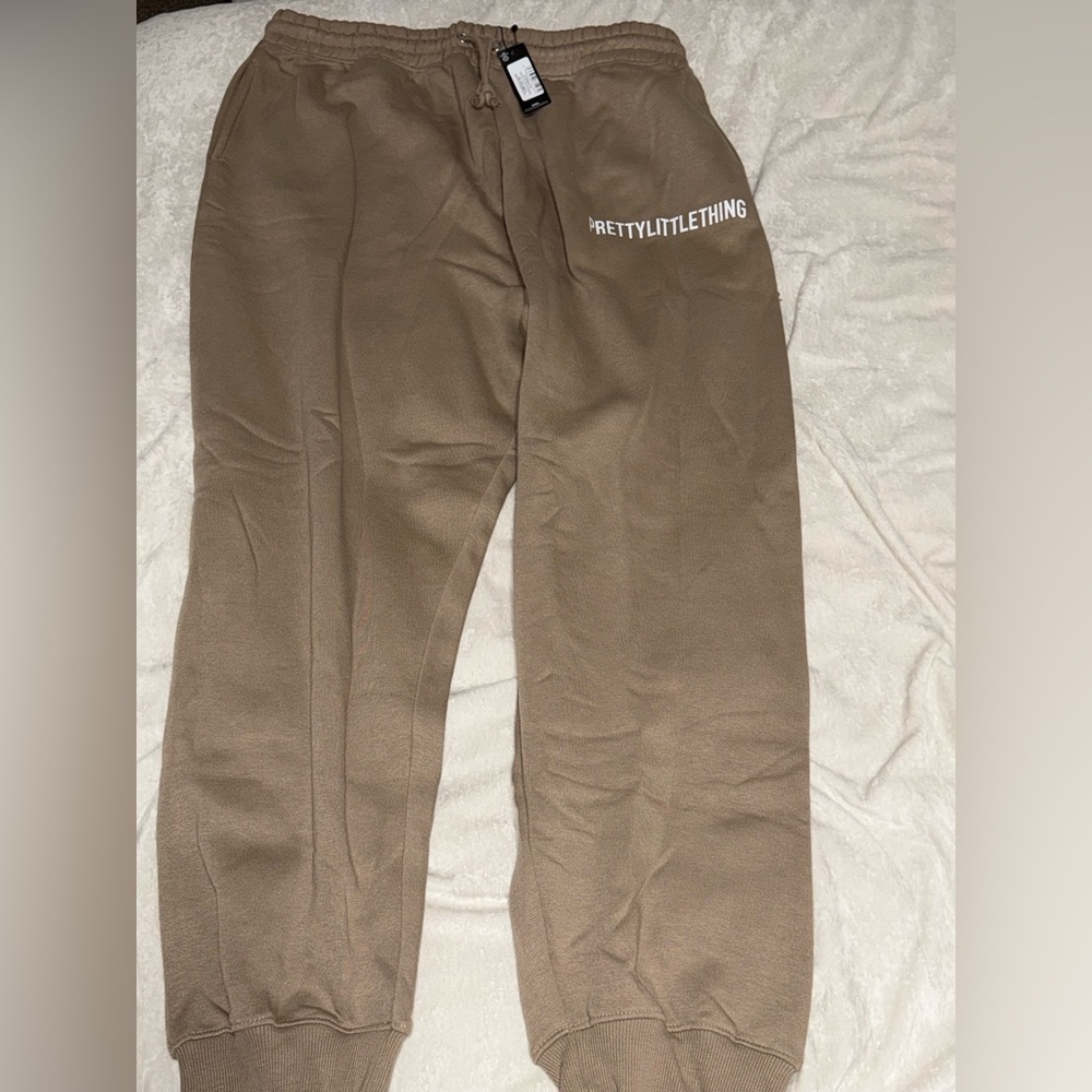 PrettyLittleThing Light Brown Sweatpants